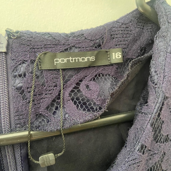 Navy blue lace mini dress - Picture 2 of 3